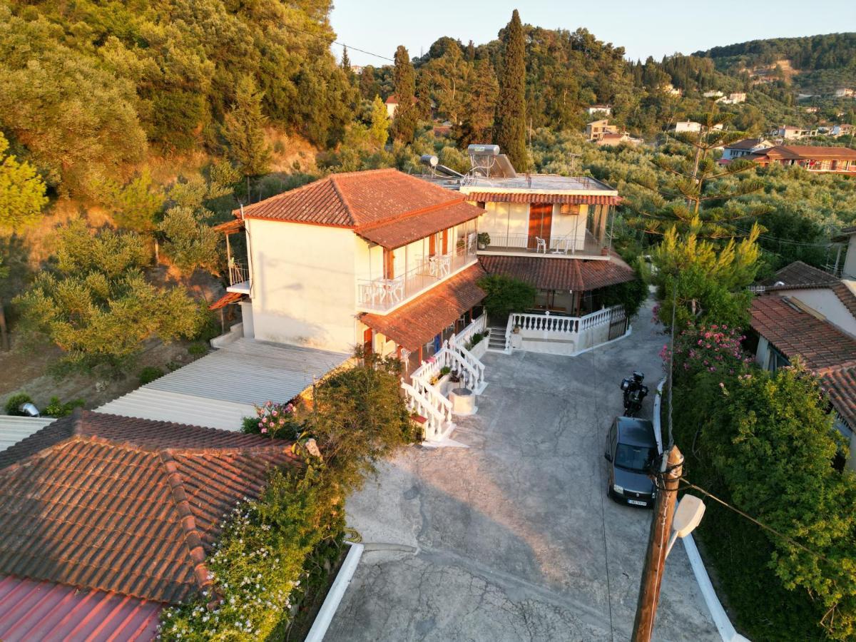 Petros Giatras - Rooms Zakynthos Town Exterior photo