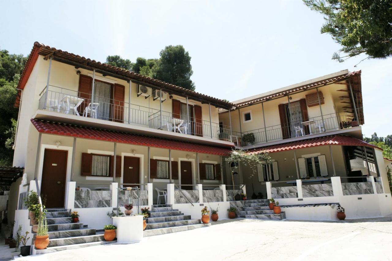 Petros Giatras - Rooms Zakynthos Town Exterior photo